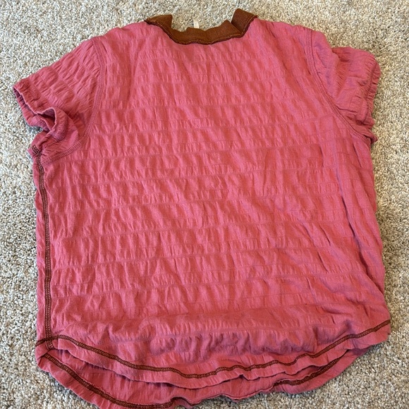 Free people pink and brown basic top. Size medium. Such a good basic - Picture 3 of 3